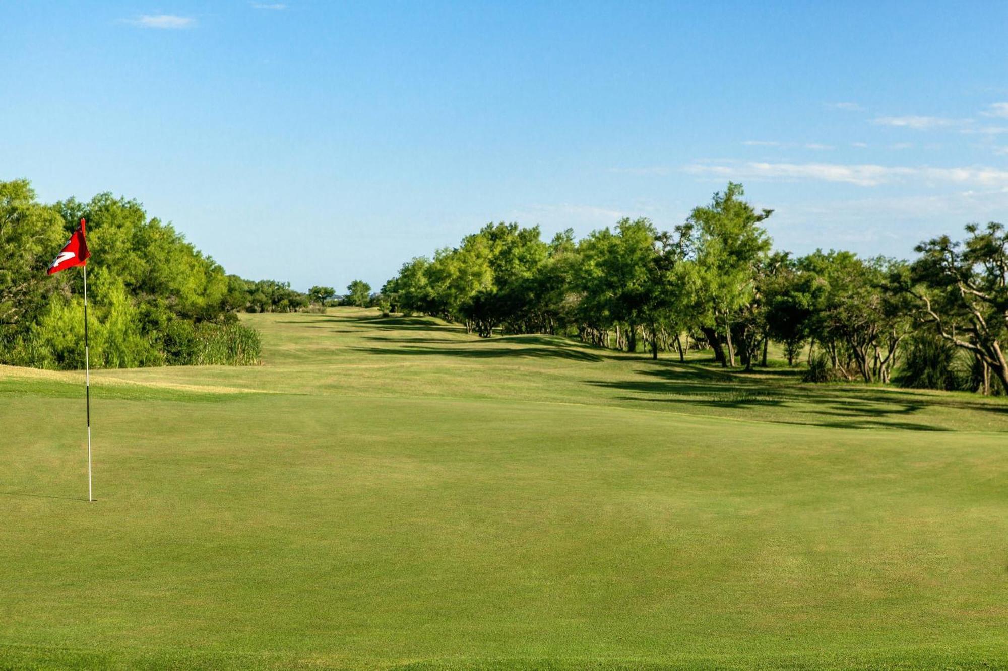Sheraton Colonia Golf & Spa Resort Colonia del Sacramento Exteriér fotografie Golf course at the University of North Texas